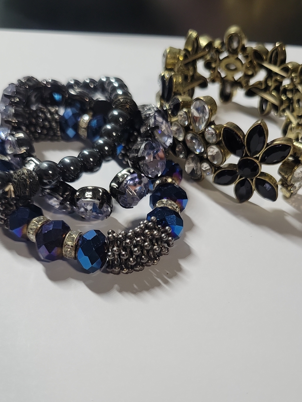 Women's vintage bracelet lot